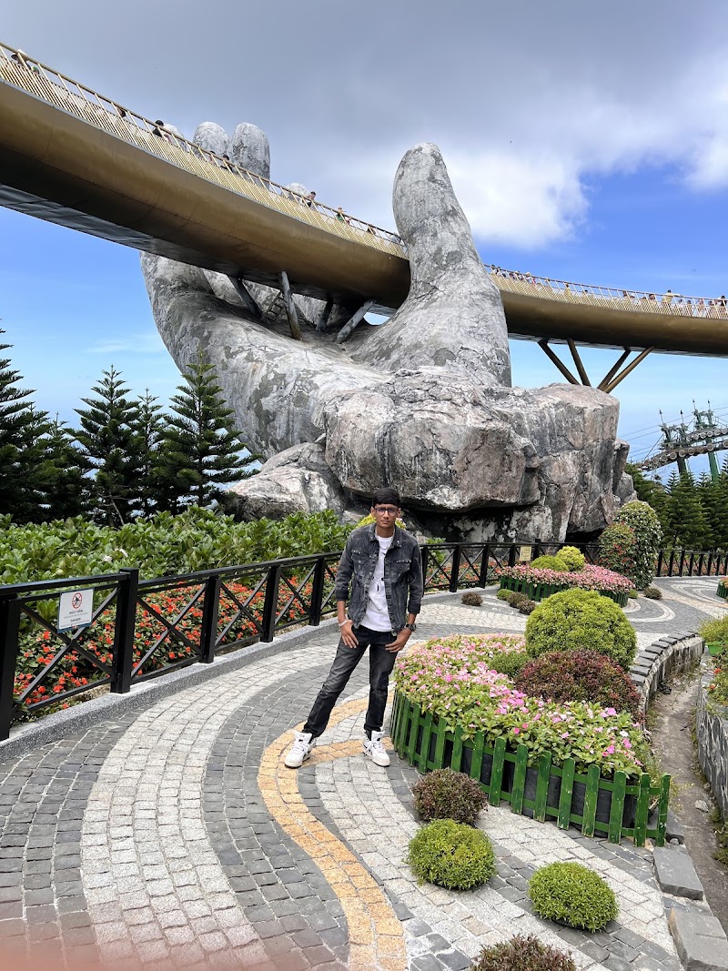 Riaan Hospitality [MICE | Events Management | Holiday Packages]