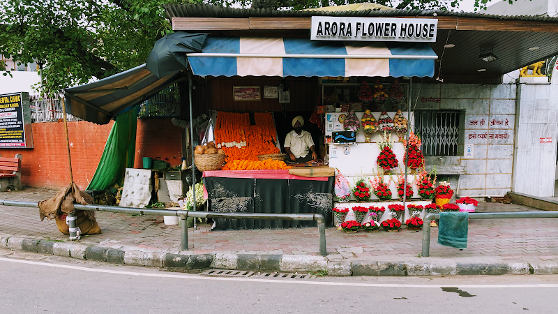 Arora Flower House - Florist In chandigarh - Flower Shop In Chandigarh