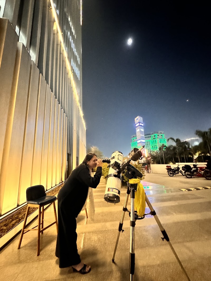 WE the Wonder Explorers